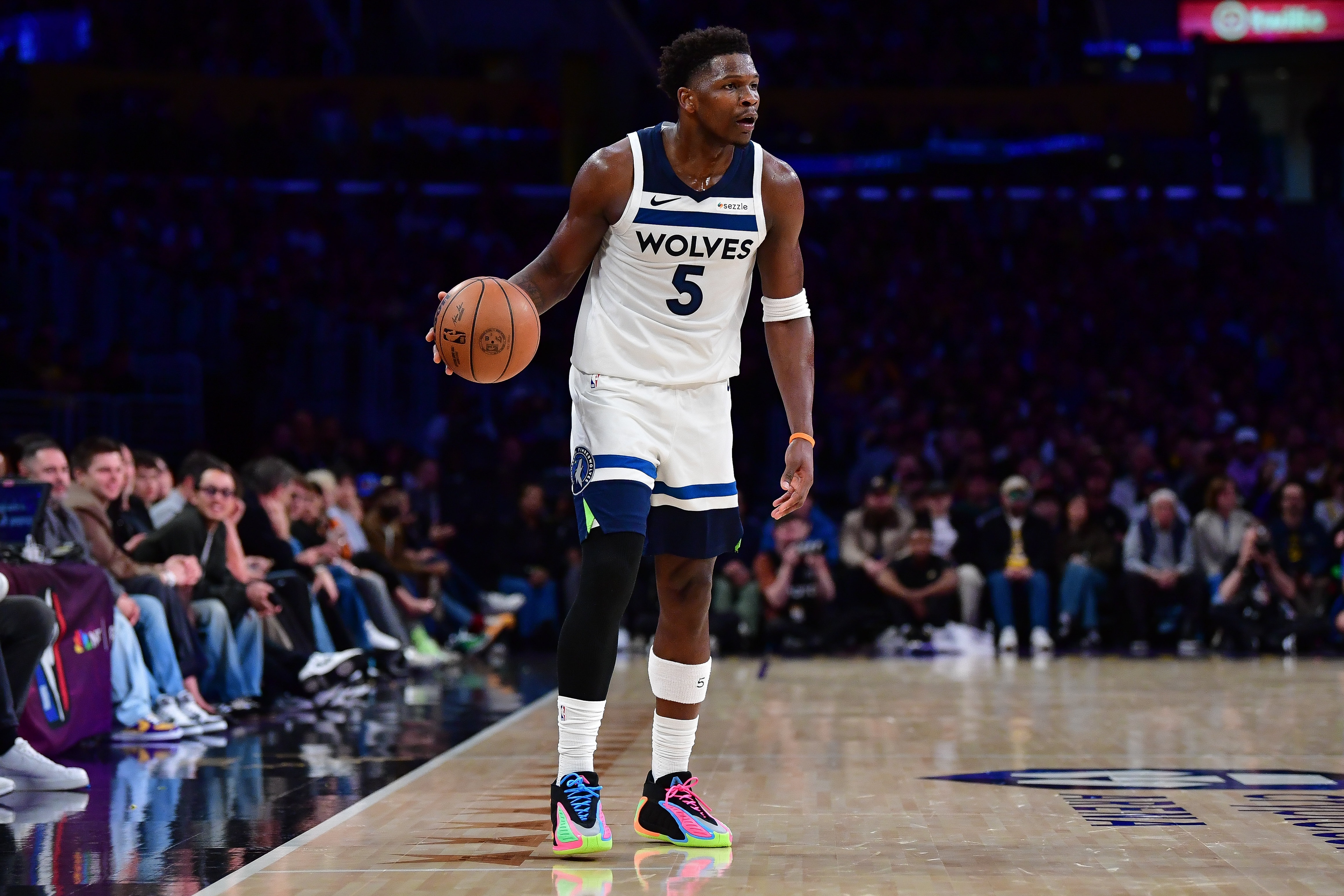 开云体育下载-NBA彩经:二番战火箭复仇湖人 绿军主场小胜勇士 快船擒下鹈鹕